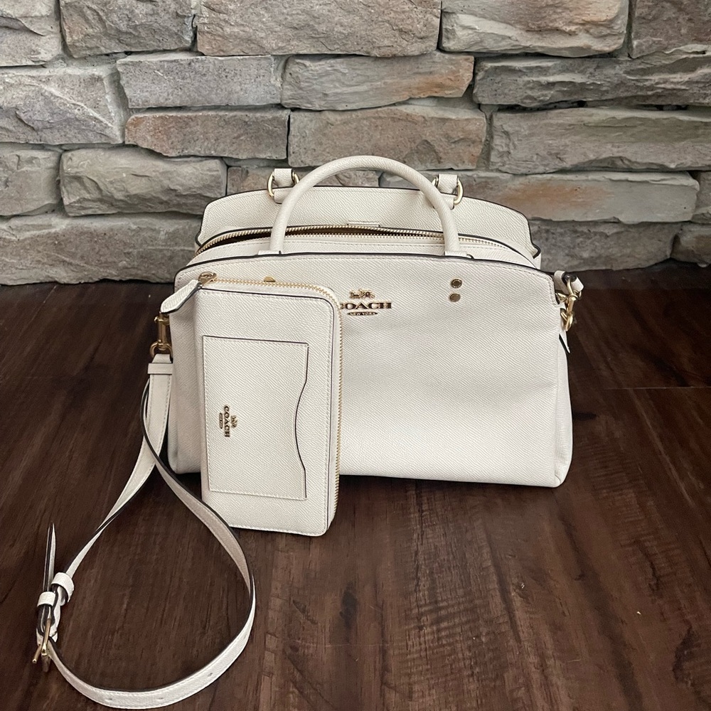 Coach purse with matching wallet